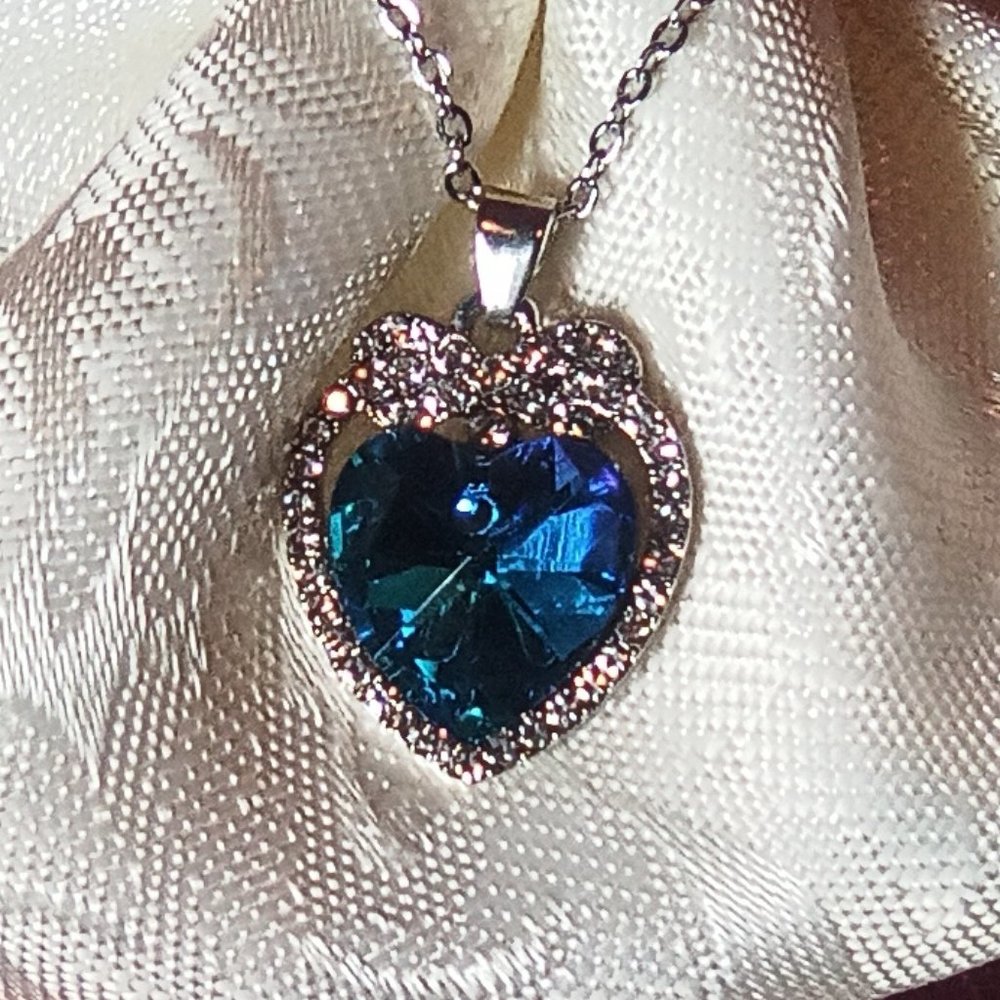 Beautiful Heart Necklase